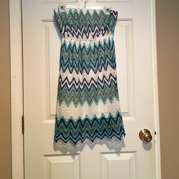 Strapless dress
