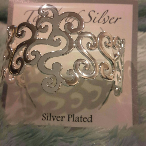 Silver bracelet