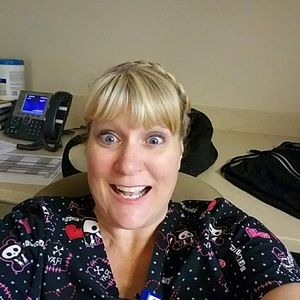 Meet your Posher, Crista