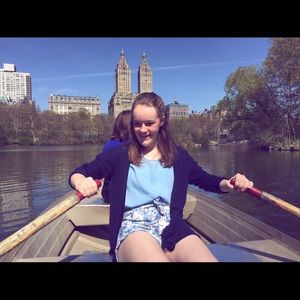 Meet your Posher, Elizabeth