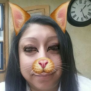 Meet your Posher, Maxine