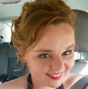 Meet your Posher, Mandy