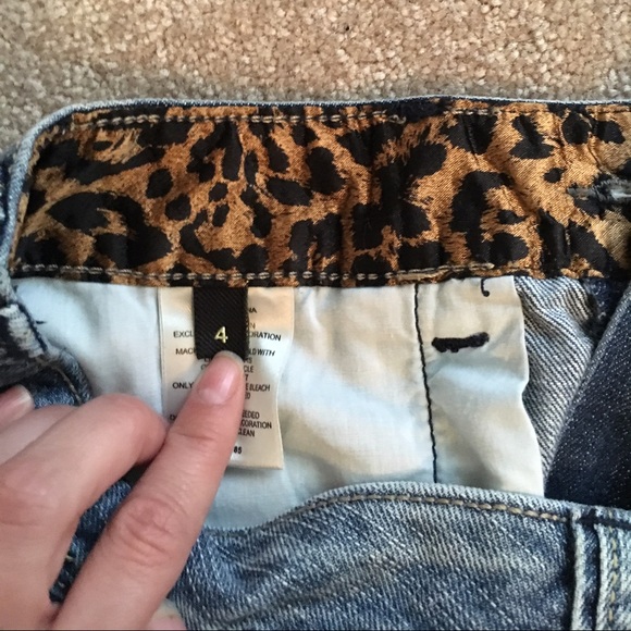 Skirt - Picture 4 of 4
