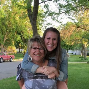 Meet your Posher, Alex