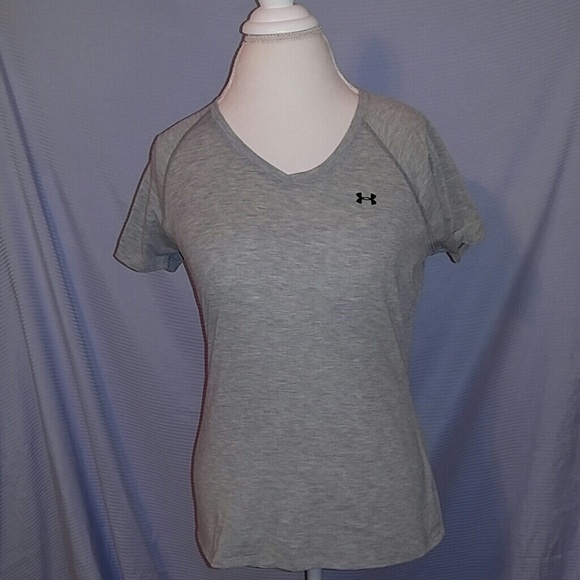 Under Armour NWOT get top