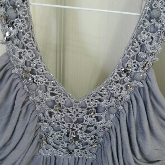 Halter blouse - Picture 3 of 4