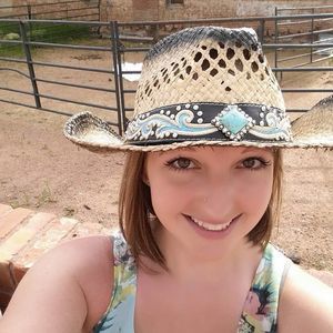 Meet your Posher, Allie