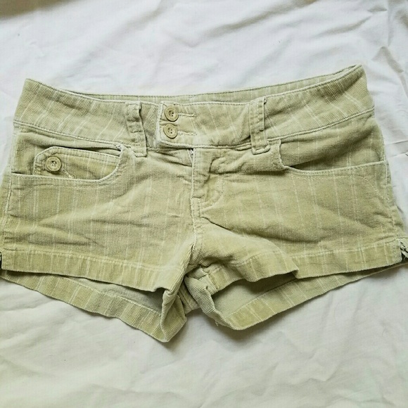 Soft jean short