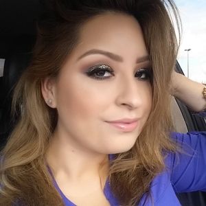 Meet your Posher, Mayra