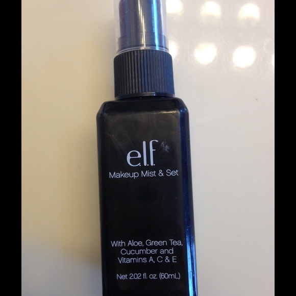 ELF makeup mist & set