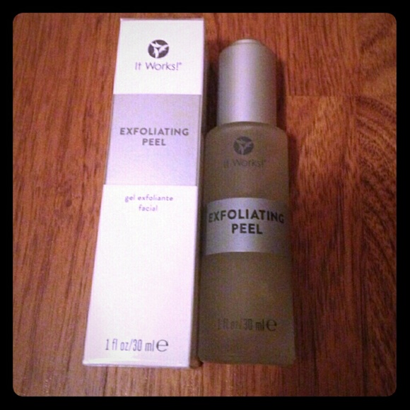 Exfoliating peel