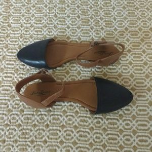 Lucky Brand leather  D'Orsay flats with pointy toe
