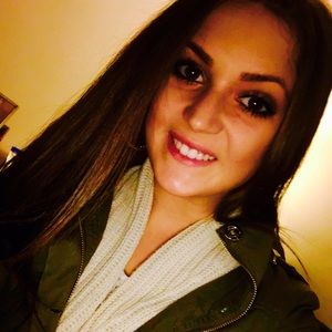 Meet your Posher, Erin