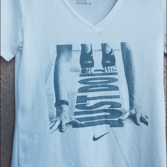 Nike Legend Tee