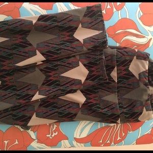 LuLaRoe origami leggings