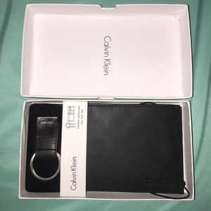 NWT Calvin Klein wallet and keychain