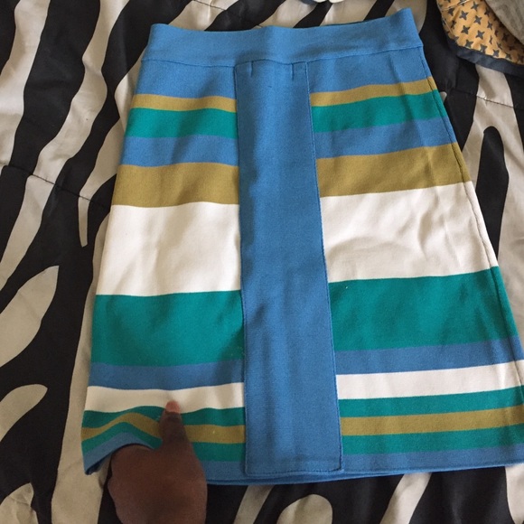 Fitted skirt (high waisted if desired)