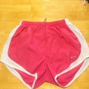 Nike Dry Fit Short - Small