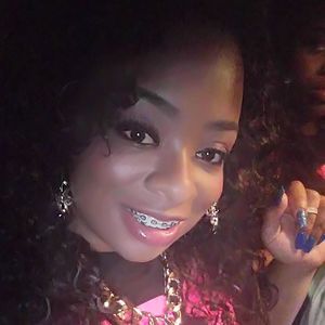 Meet your Posher, Roshonda