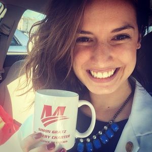 Meet your Posher, Elle