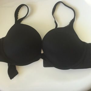 Body By Victoria Push-Up Bra