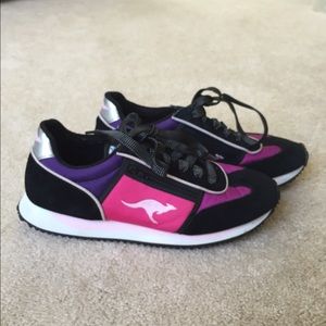 KangaRoos sneakers (Women's size 10)