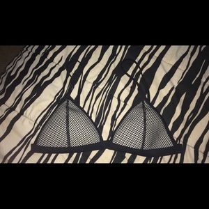 NWOT Traingl Top 🎉