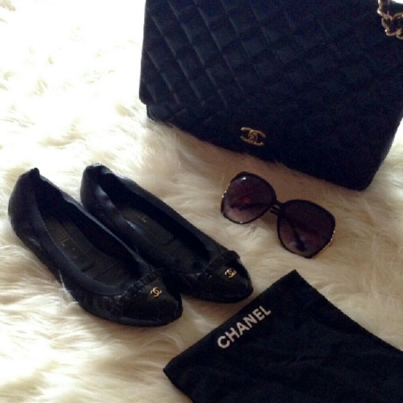 CHANEL Shoes - Authentic Chanel Flats Size 8/38