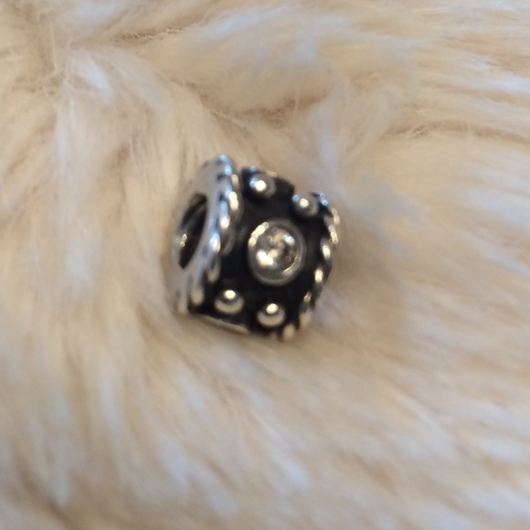 PANDORA SILVER OXY CROWN CHARM