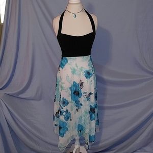 Speechless hankerchief hem dress, Size Medium