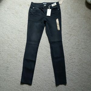 Black skinny jeans