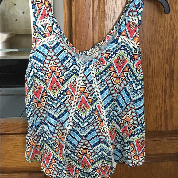 Aztec patterned shirt - Picture 2 of 2