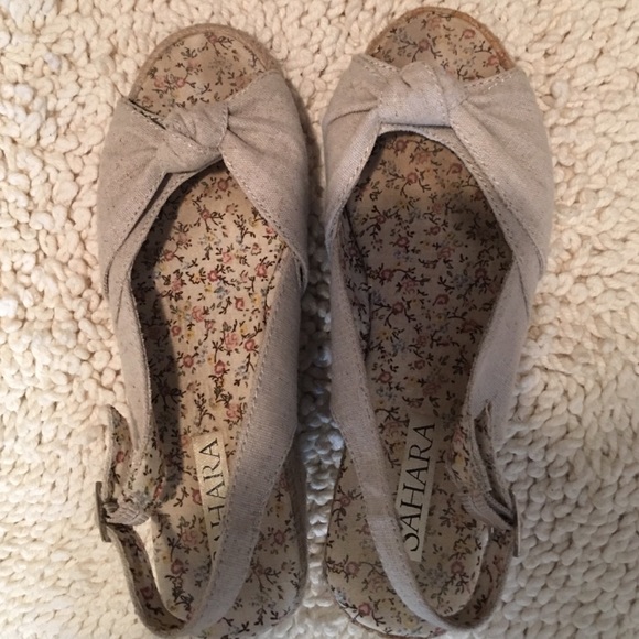 Sahara sandals