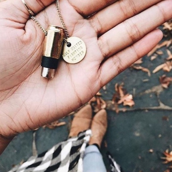 Bullet Fighting Hunger Necklace - Picture 3 of 4