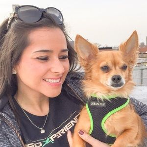 Meet your Posher, Pilar