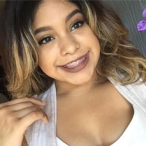 Meet your Posher, Janeth