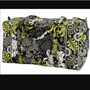 New Large Vera Bradley duffle