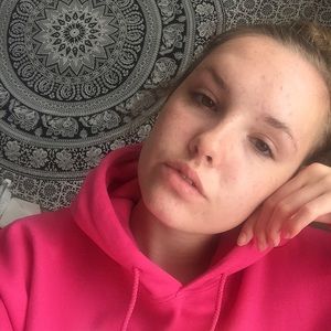 Meet your Posher, Abby