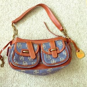 Dooney & Bourke Purse