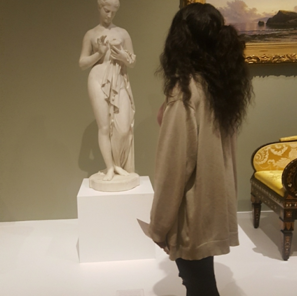 Meet your Posher, Santana