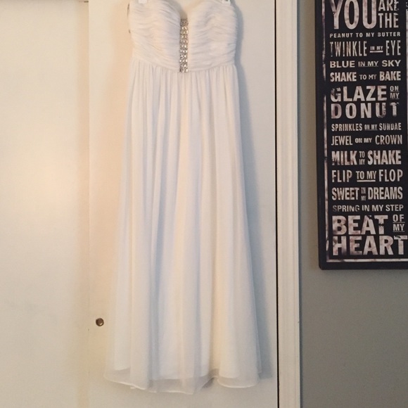 Destination wedding dress