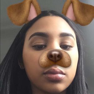 Meet your Posher, Briana