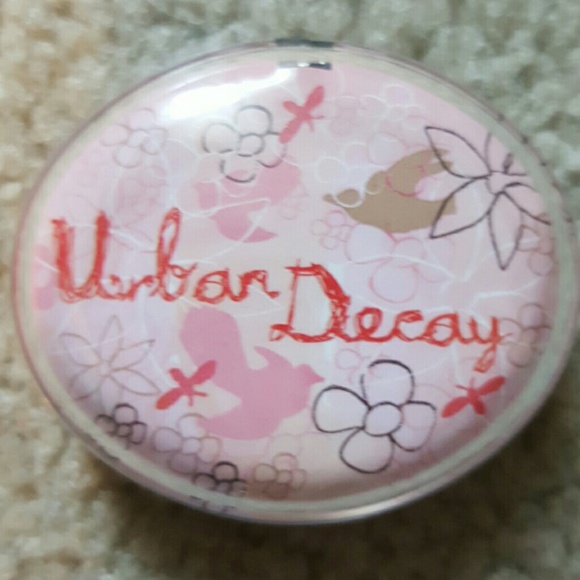 URBAN DECAY eyeshadow - Picture 2 of 4