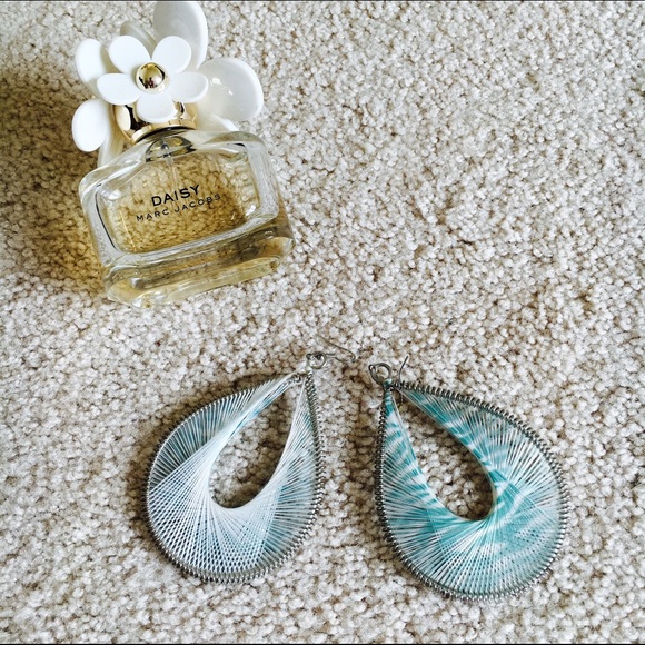 🔥FREE🔥Teal Earrings