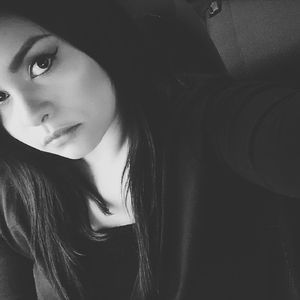 Meet your Posher, Val