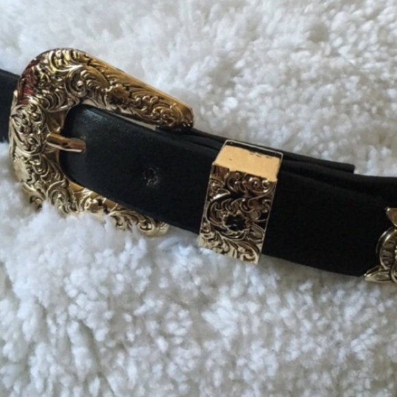 Ready to ship • Double Buckle Western Style Belt - Picture 2 of 4