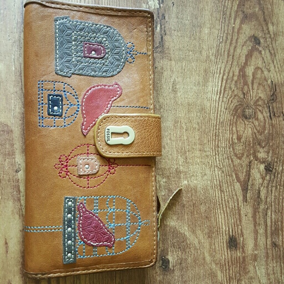 Fossil wallet