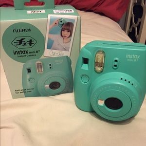 Instax Mini 8 Polaroid Camera