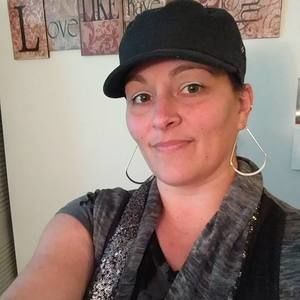 Meet your Posher, Lacy