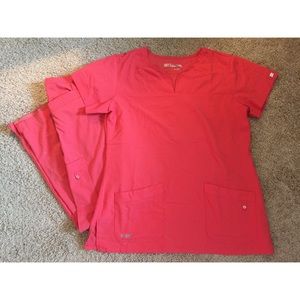 Grey's Anatomy Signature Scrub Set!